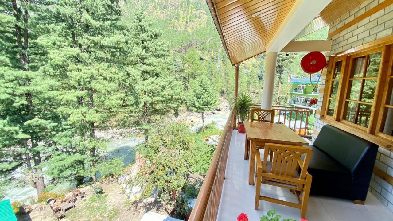 Hotel Purnima Riverside 카솔 외부 사진