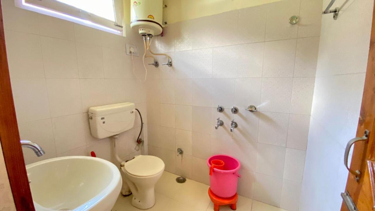 Hotel Purnima Riverside 카솔 외부 사진