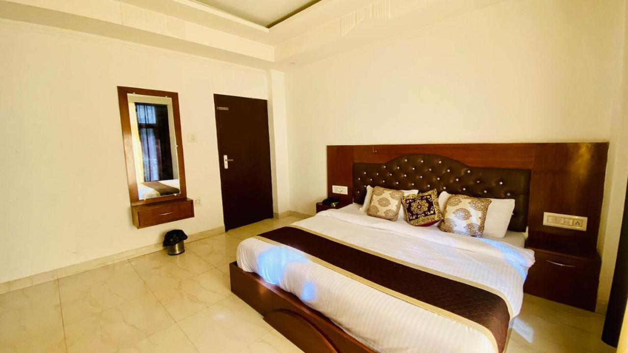 Hotel Purnima Riverside 카솔 외부 사진