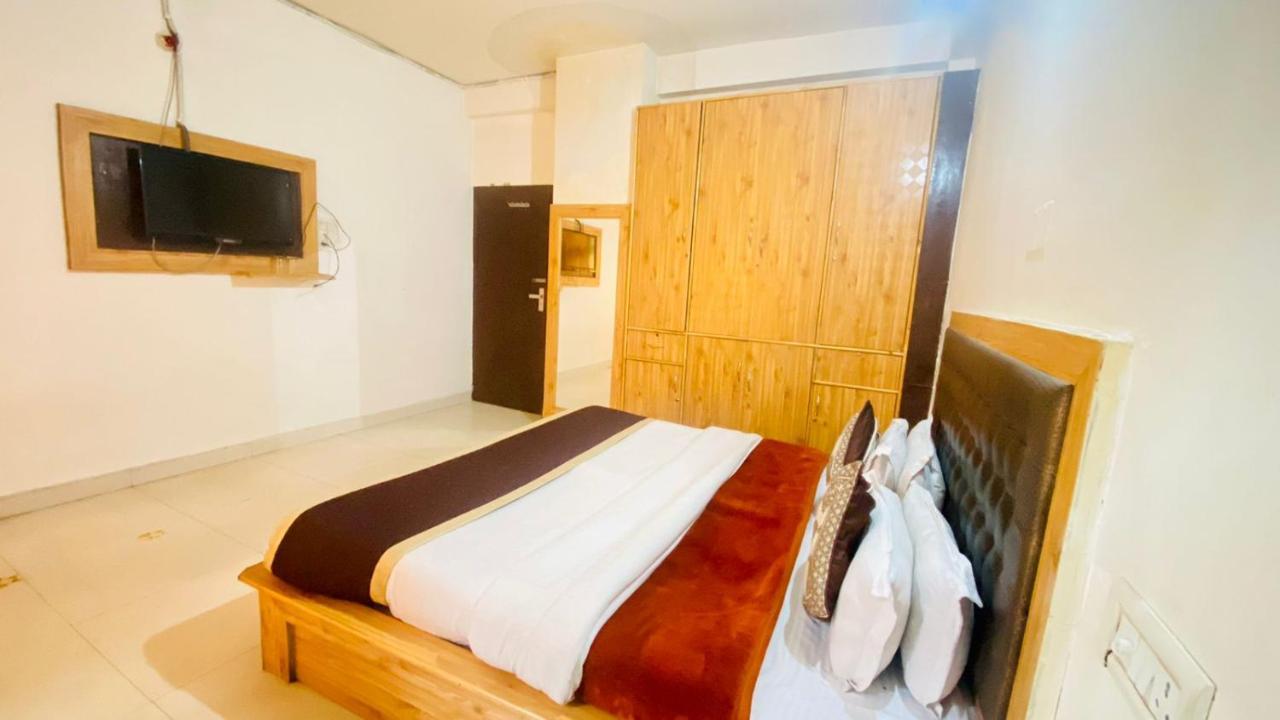 Hotel Purnima Riverside 카솔 외부 사진