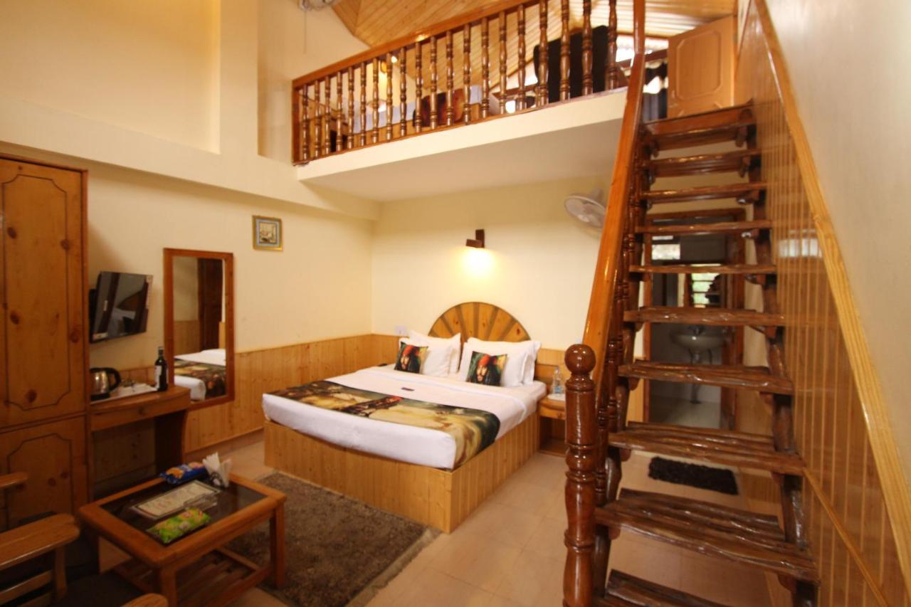 Hotel Purnima Riverside 카솔 외부 사진
