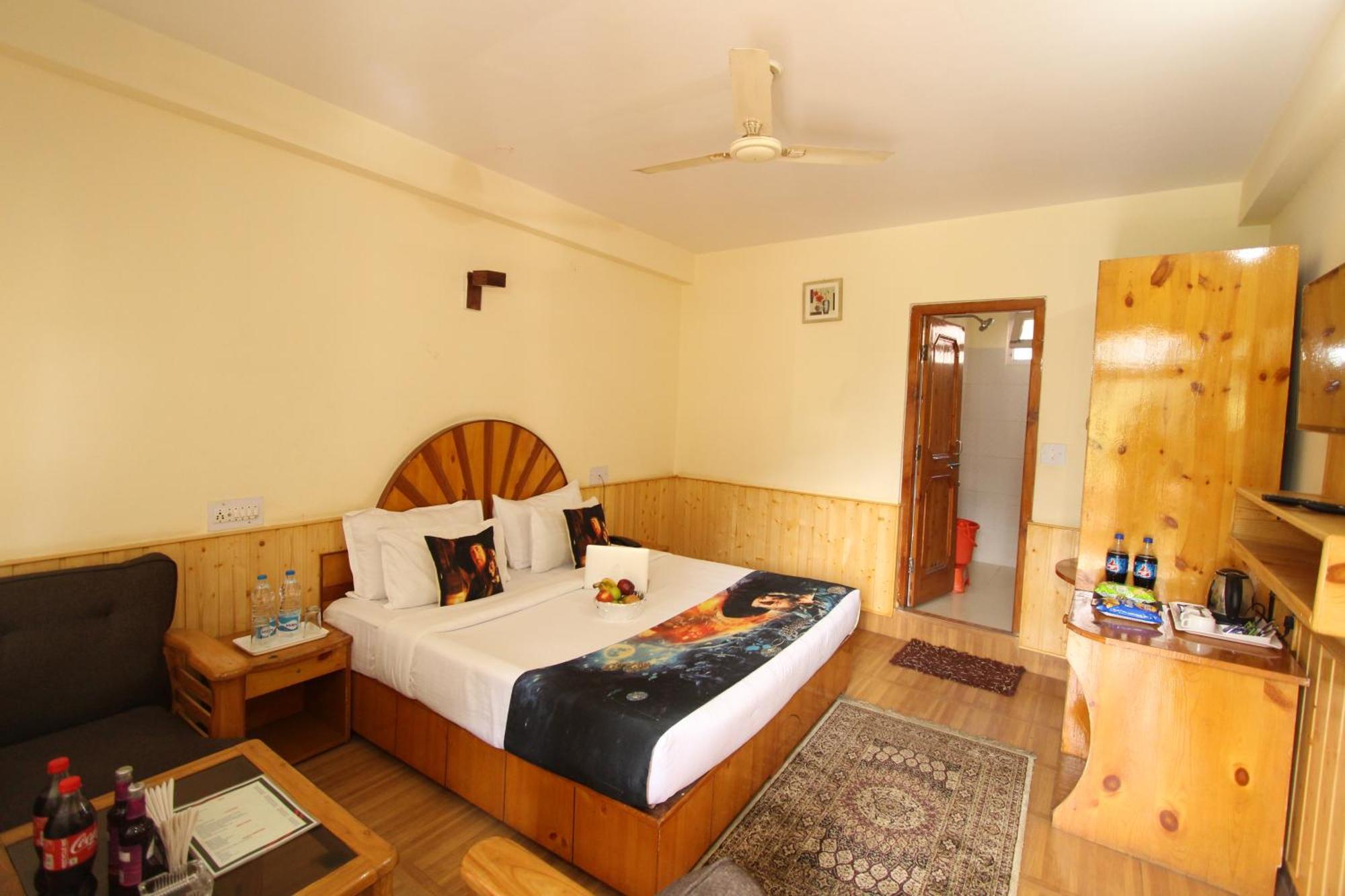 Hotel Purnima Riverside 카솔 외부 사진